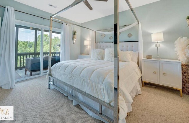 Mariners Village 2 bedroom w/ Amenities