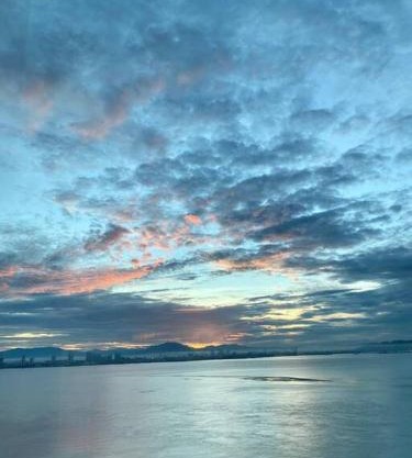 MARITIME SUITE DUPLEX PENANG- PEMANDANGAN LAUT