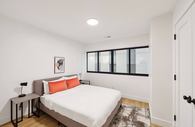 Market view Residence 603 I 1 Bedroom 1.5 Bathroom