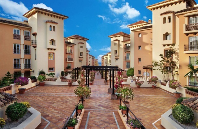 Marriott Marbella Beach Resort Beautiful 2 bedroom Unit in Spain!