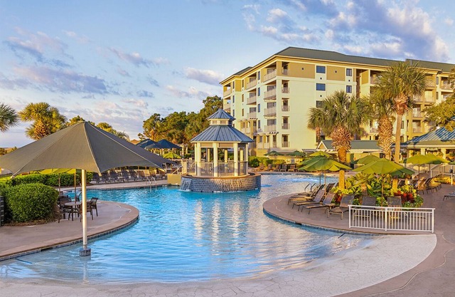 Marriott's Barony Beach. Beautiful two-bedroom villa! Best rates.