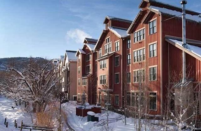 Marriott's Summit Watch lovely two bedroom suite in the heart of Park City