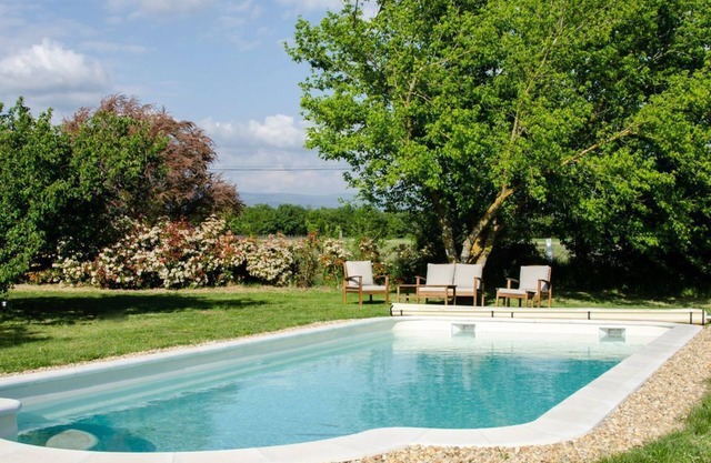 Mas de Joucas, spacious and charming
