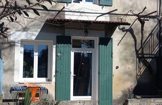 Mas provençal gite la Muscadelle near town center in l'Isle sur Sorgue