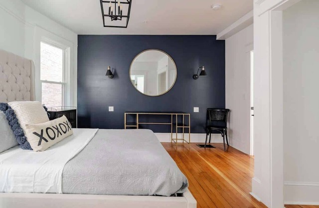 Massive 7BR Nob Hill NW 23rd Sleeps 14
