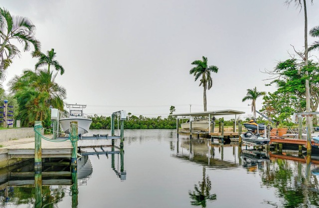 Matlacha Isles Waterfront Retreat w/ Dock & Deck!
