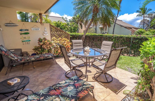 Maui Kamaole #J-103 Ground Floor, Full A/C, Across Kamaole III Beach, Hot Tub