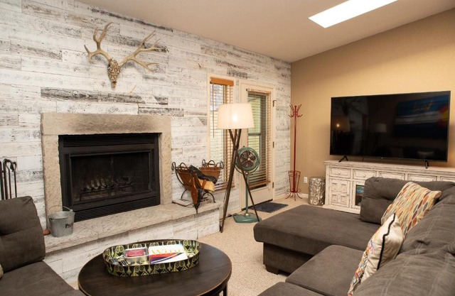 Meadow Creek Condominiums