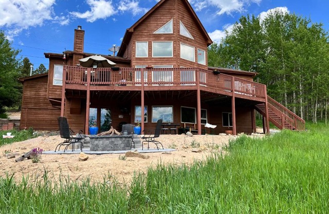 Meandering Moose Apartment Vacation Rental