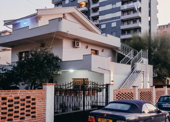 Mehmeti Guest House