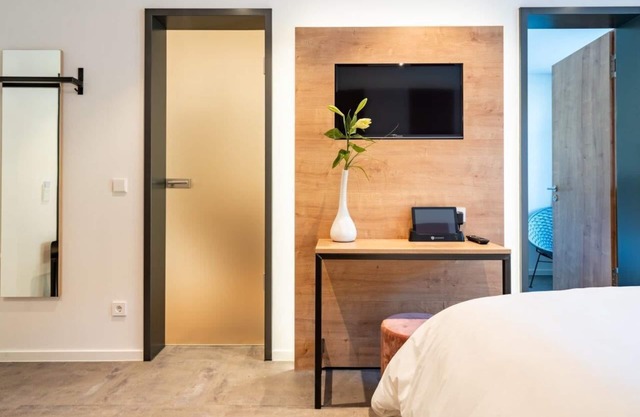 Mehrbettzimmer XXL mit Dusche und WC