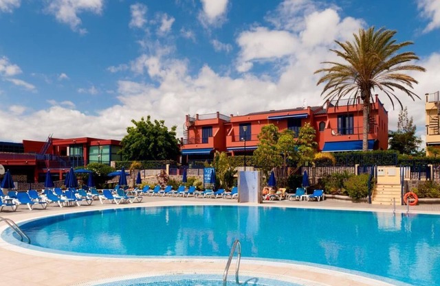 Meloneras Bahia 5 - Two Bedroom House, Sleeps 4