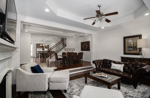 Memorial Park, 3 Bedroom Newly Refurnished Townhome Sleeps 6