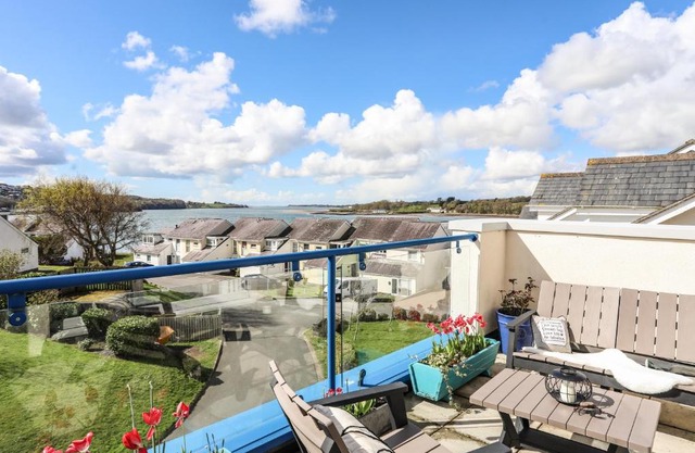 Menai View