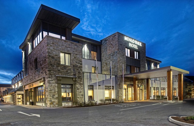 Menlo Park Hotel
