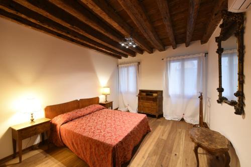 Mercerie e Capitello Apartments