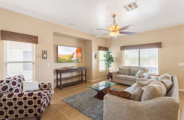 Mesquite Ridge- with office, games and amazing Views!