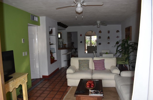 Mexican 3 bdr decorated condo in Marina Vallarta