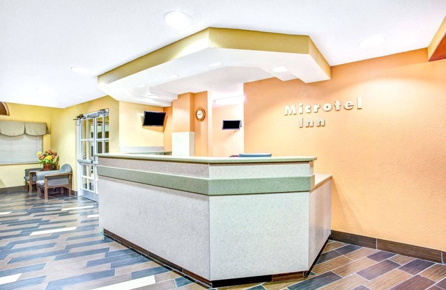Microtel Inn by Wyndham Newport News Airport