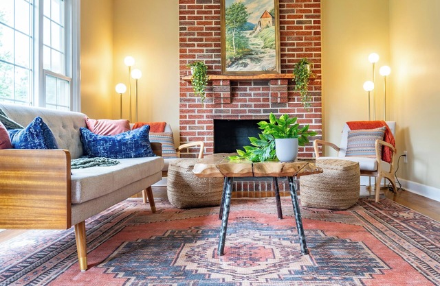 Mid-Century Home less than a mile from the Casino and Historic Downtown State St