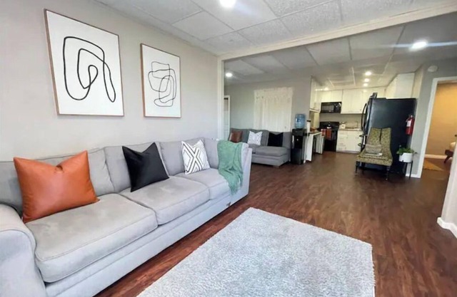 Mid-Century modern style 4 bedroom home