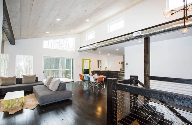 Mid-century modern ranch in Catskills near river