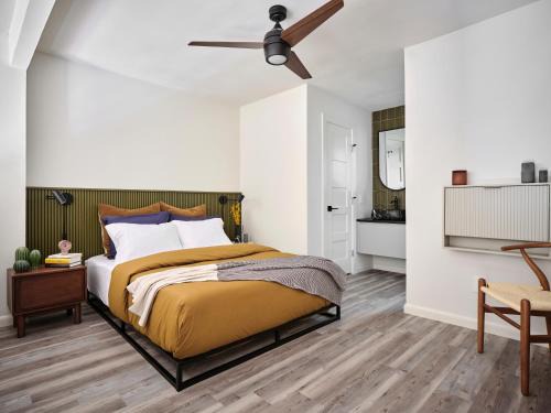 Midcentury Couples Designer Loft - Casa Tuya