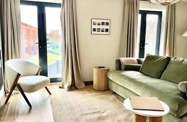 Midland Suites- Apartment 5