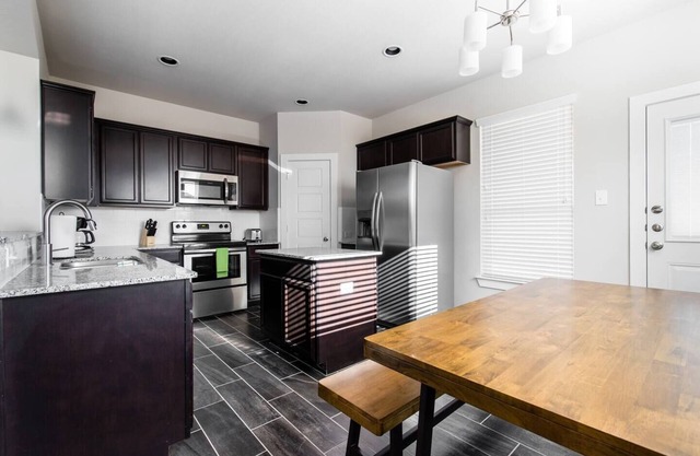 Midlothian Modern Charm