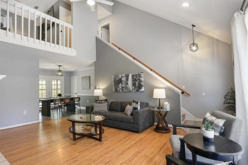 Midtown Savannah Gem Quiet and Close to Everything