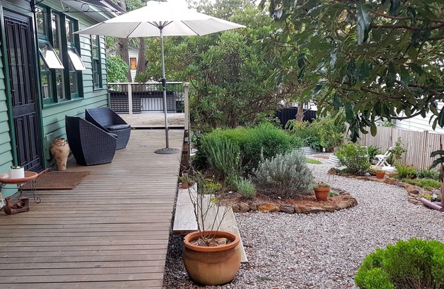 Mimosa: a restful retreat, walk to waterfalls