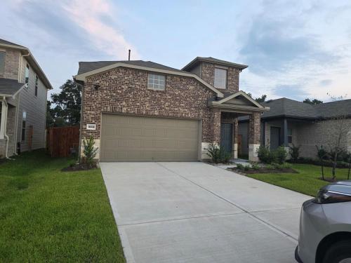 Minimalist entire House!