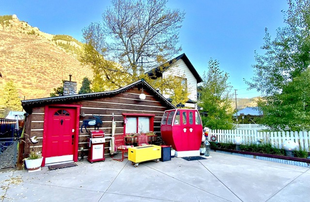 Minturn Ski Cabin Near Vail & Beaver Creek - 10 STAR ⭐️⭐️⭐️⭐️⭐️⭐️⭐️⭐️⭐️⭐️ RATING!