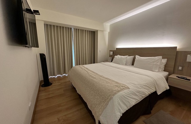 Miraflores 1 or 2 Bedroom Executive Apartment.