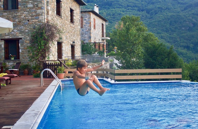 Miression Pelion House