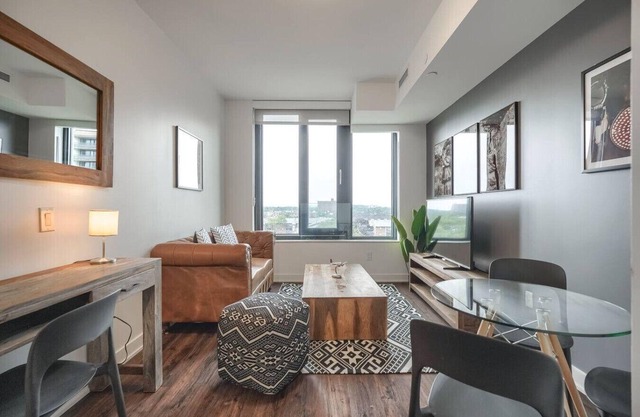 Mississauga - Brightstone 1B