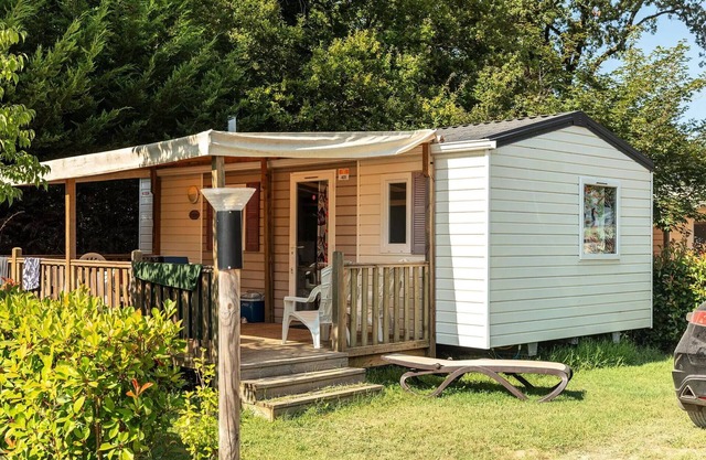Mobil-home | Premium Azure | 2 Bedrooms | 4 sleeps | Raised terrace | A/C | TV