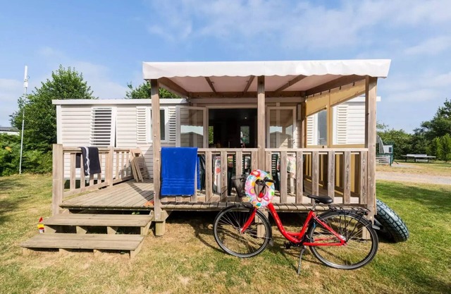 Mobile home 4 rooms 6 persons + TV - 3 soleils
