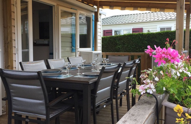 Mobile home 40 m2 6/8 persons- 3 bedrooms 2 shower rooms 2wc