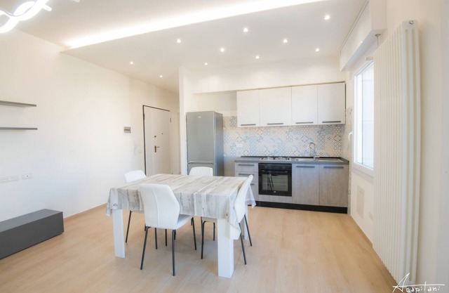 Modena, Italy, Ghirarldina Tower. Entire accommodation: Elegant Apartment
