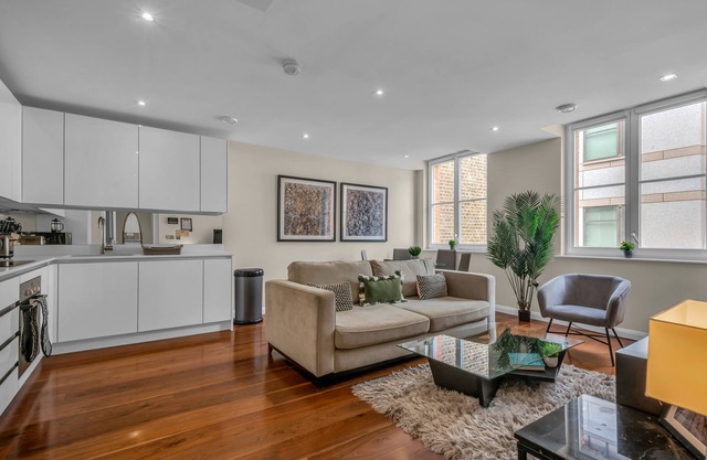 Modern 1 Bedroom Apartment at Chancery Lane by MySquare London