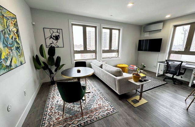 Modern 1-bedroom condo close to New York City