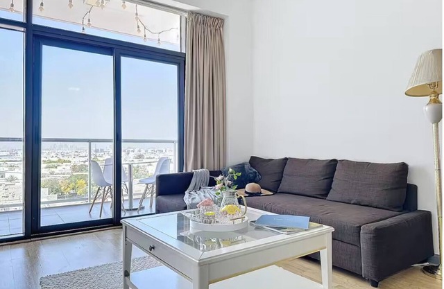 Modern 1 Bedroom in Dubai Oasis