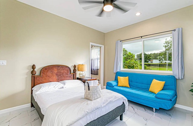 Modern 2 bedrooms apt. - Seashell One