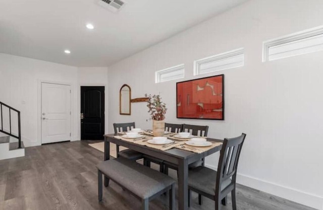 Modern 3BR Gem Near Downtown