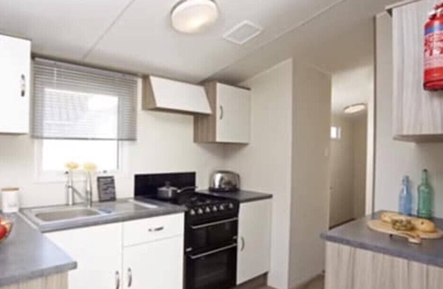 Modern 8 birth caravan Haven marten mere Blackpool