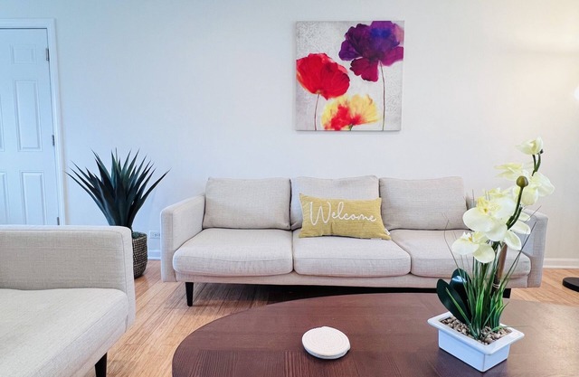 Modern Aesthetic 3br/1.5ba Family Haven w/Yard