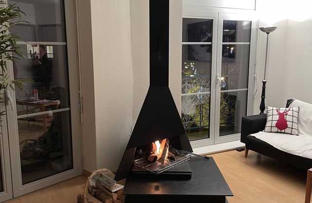 Modern apartment at the foot of the cable car and thermal baths