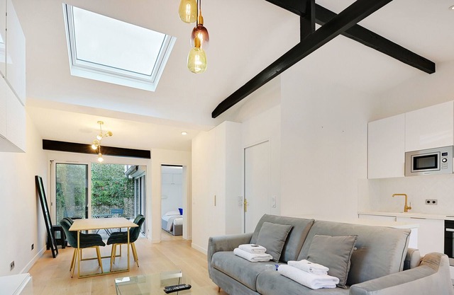 Modern apartment - Buttes-Chaumont - Mobility lease