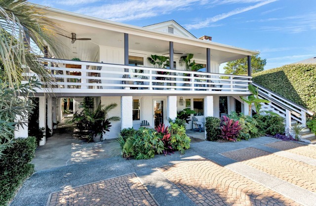 Modern Beachy Oasis! Upper Level, Just Steps From the Ocean!